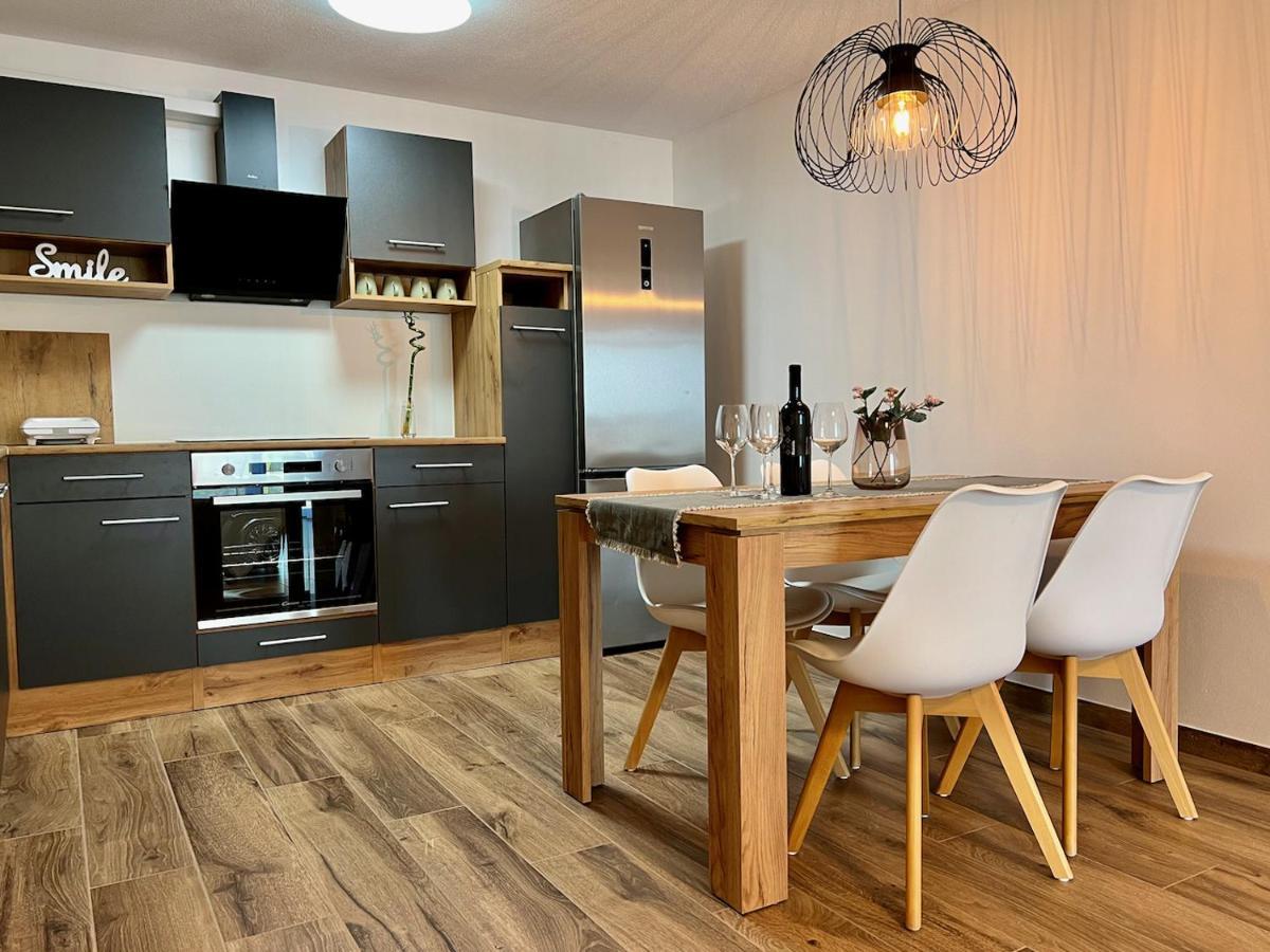 Apartment Zen Zgornje Skofije Exteriér fotografie